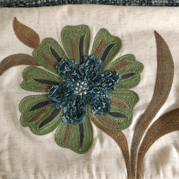 Pier 1 Accent Pillows - Picture 2 of 4